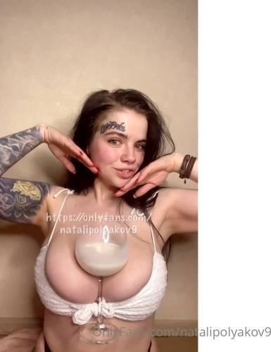Natalia Polyakova @natalipolyakov9 - drink milk - thothub.to on pornlista.com