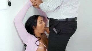 Mila Monet gets her face fucked by Keiran Lee in the office - redwap.me on pornlista.com