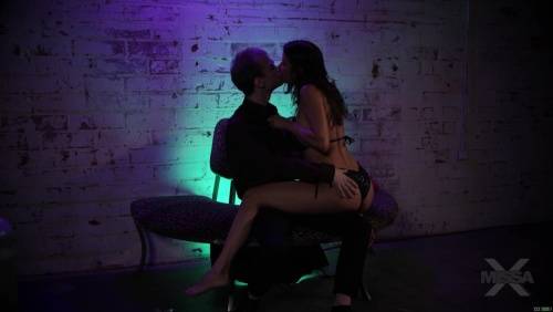 [missax.com] Alexis Fawx, Sarah Vandella - Neon Moonlight pt 2 (2020) - xxxstreams.org on pornlista.com