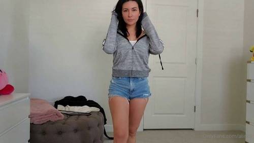 Alinity Pre-Stream Underwear Reveal PPV Onlyfans Video Leaked - fansphoto.pics on pornlista.com