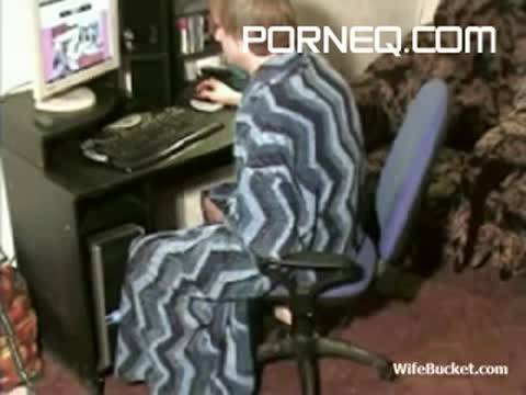 Hubby Gets A Surprise Handjob - new.porneq.com on pornlista.com