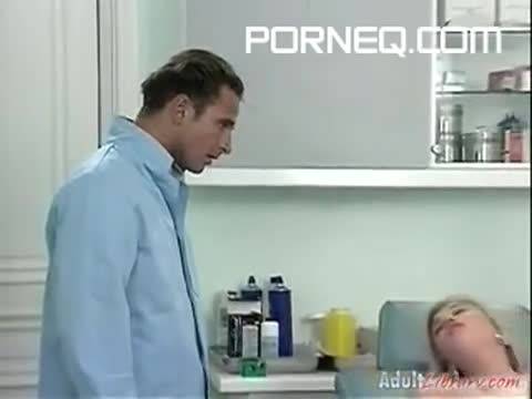 Bisexual girls seduce a doctor - new.porneq.com on pornlista.com