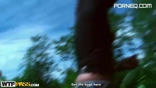 Drunk girlfriend Seduced On a Hot Picnic Bangs in the Woods - new.porneq.com on pornlista.com