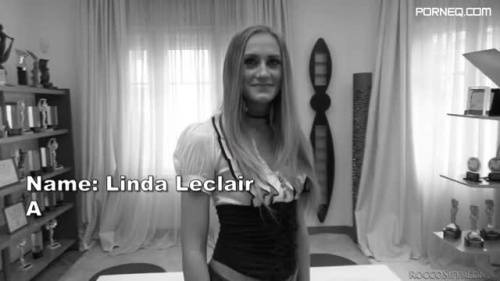 Teen football player Linda Leclair gets her ass dug by Rocco - new.porneq.com on pornlista.com