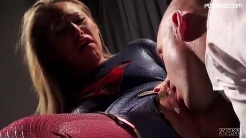 All mighty Supergirl Carter Cruise is being fucked and spunked by Lex Luthor - new.porneq.com on pornlista.com
